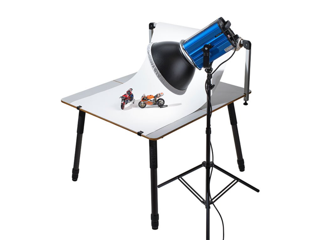 Quadro Table Multifunktionstisch mit 3-Segment Carbonbeinen + HG-Halter